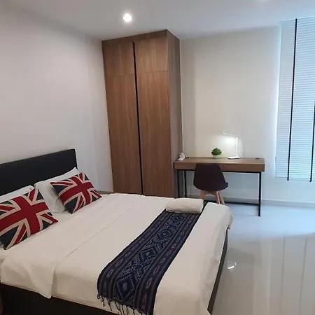 Kozi Square New Sgh Cozy Home 7C Kuching Exterior photo