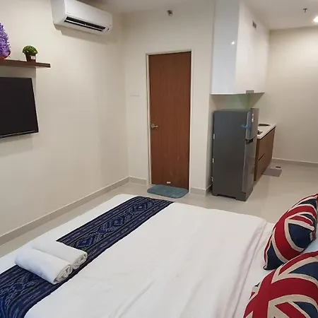 Kozi Square New Sgh Cozy Home 7C Kuching Exterior photo