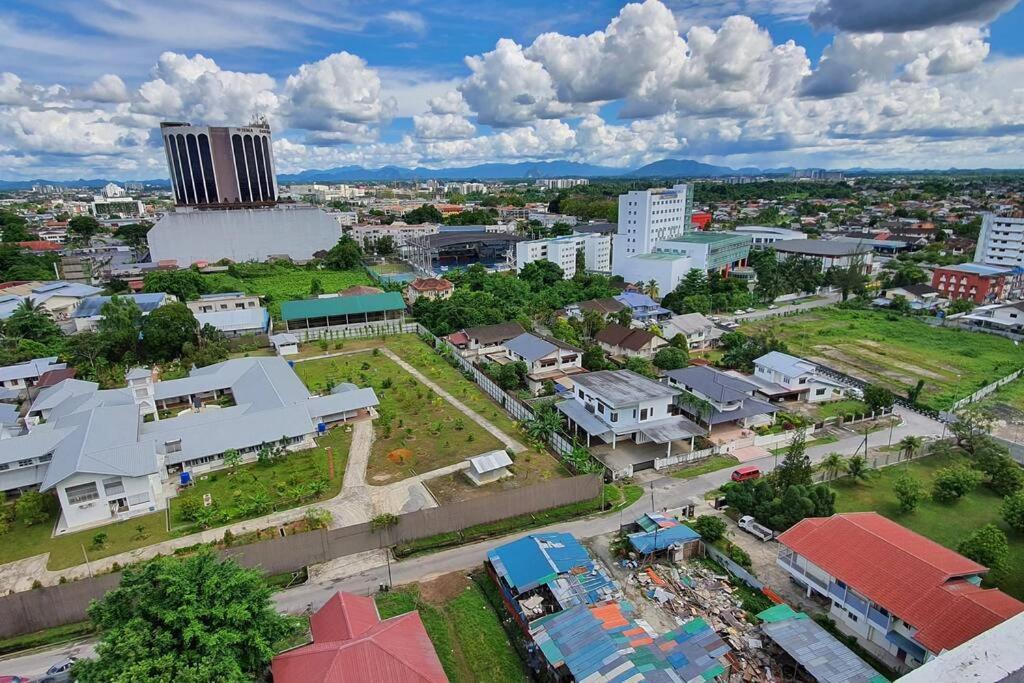 Kozi Square New Sgh Cozy 7c Apartment Kuching