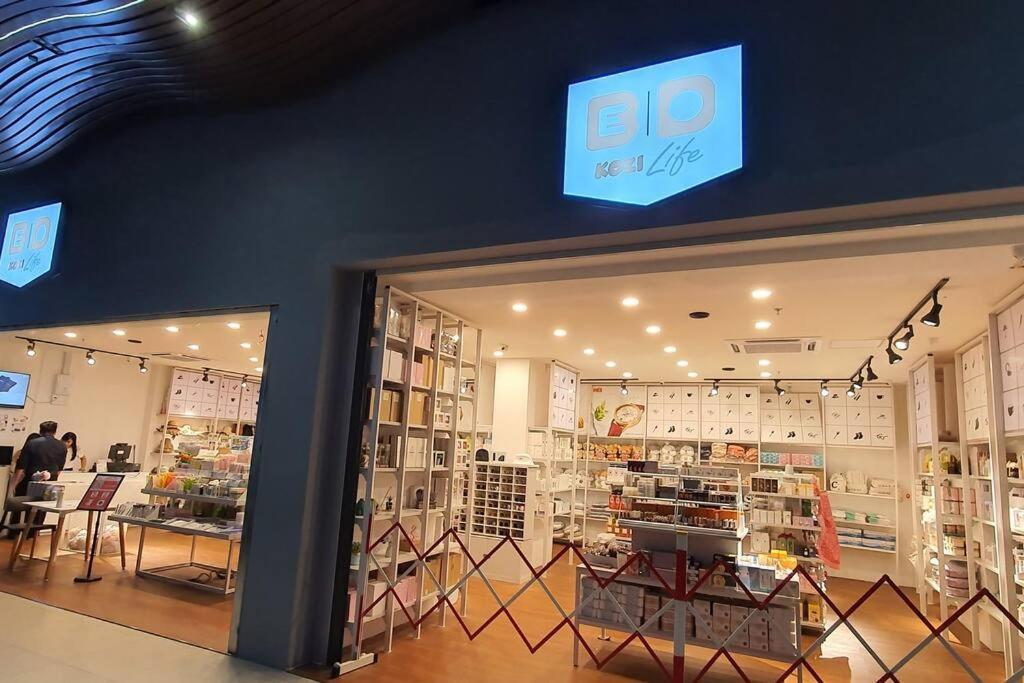Kozi Square New Sgh Cozy 7c Kuching